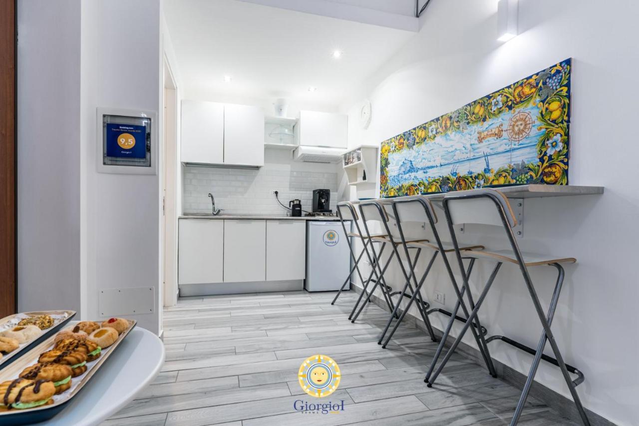 Giorgio I Rooms Палермо Экстерьер фото